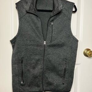 Beverly Hills Polo Club Men’s Gray Vest Size Medium